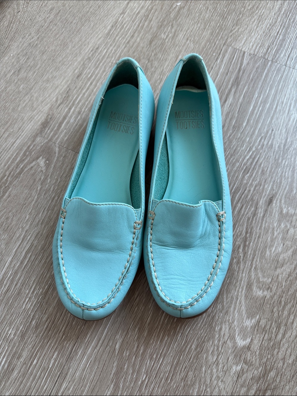 Mootsies Tootsies Turquoise Leather Moccasin Flats